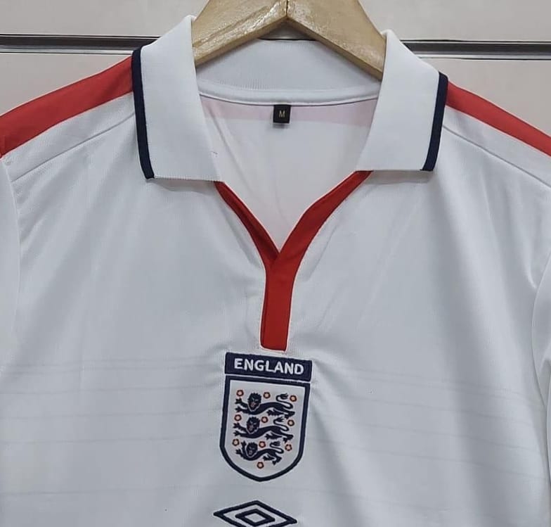 England National Team David Beckham #7 Home Jersey – Official Umbro Football Shirt with Premium Fabric