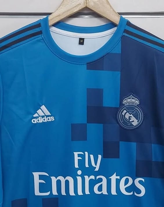 Real Madrid 2017–18 Ronaldo #7 Away Jersey – Iconic Black Kit | UCL Era Edition 🏆